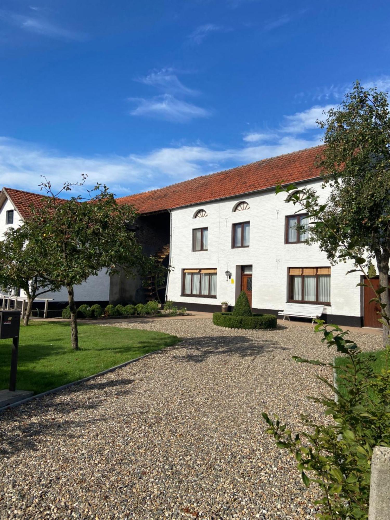 Vakantiewoning Wurfeldermolen Maaseik Exterior photo